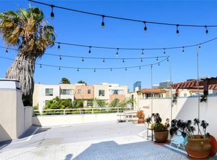 1423 S Beverly Glen Blvd APT D, Los Angeles, CA 90024
