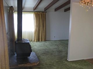 5th image of 124 Paysee St
