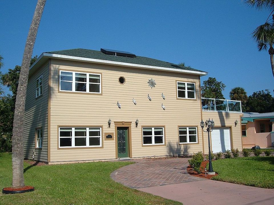 1st image of 18 E Bayshore Dr