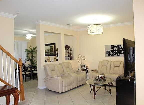 3rd image of 10220 Olivewood Way Unit 43