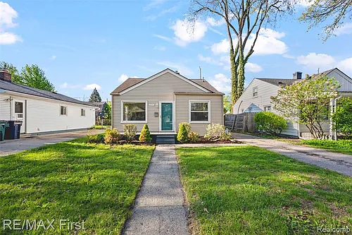 2314 Barrett Ave Photo 1
