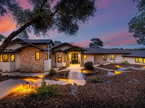 10165 Coyote Ridge Ct, Auburn, CA 95602