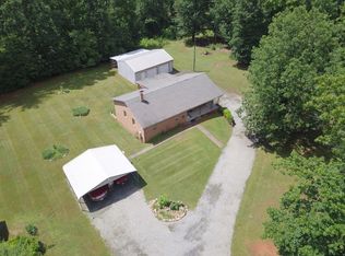310 Kingston Rd, Wirtz, VA 24184