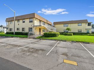 192 Saxony Ter #D, Delray Beach, FL 33446