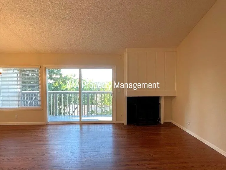 4370 Eagle Peak Rd #D — Photo 3