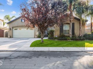 5606 Via Ravenna, Bakersfield, CA