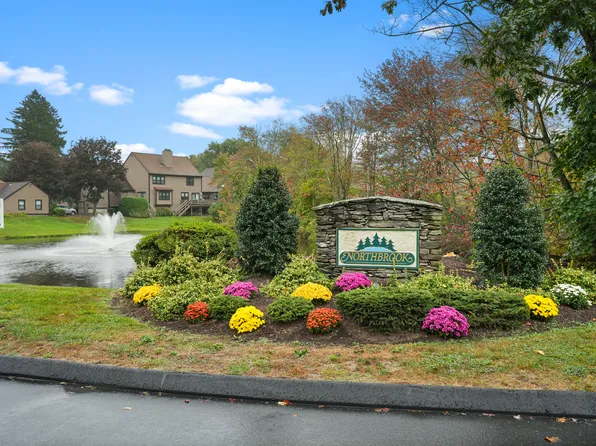 5 Tanglewood Circle #5, Monroe, CT 06468