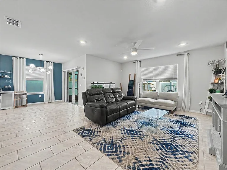 1067 Michelangelo Ln — Photo 16
