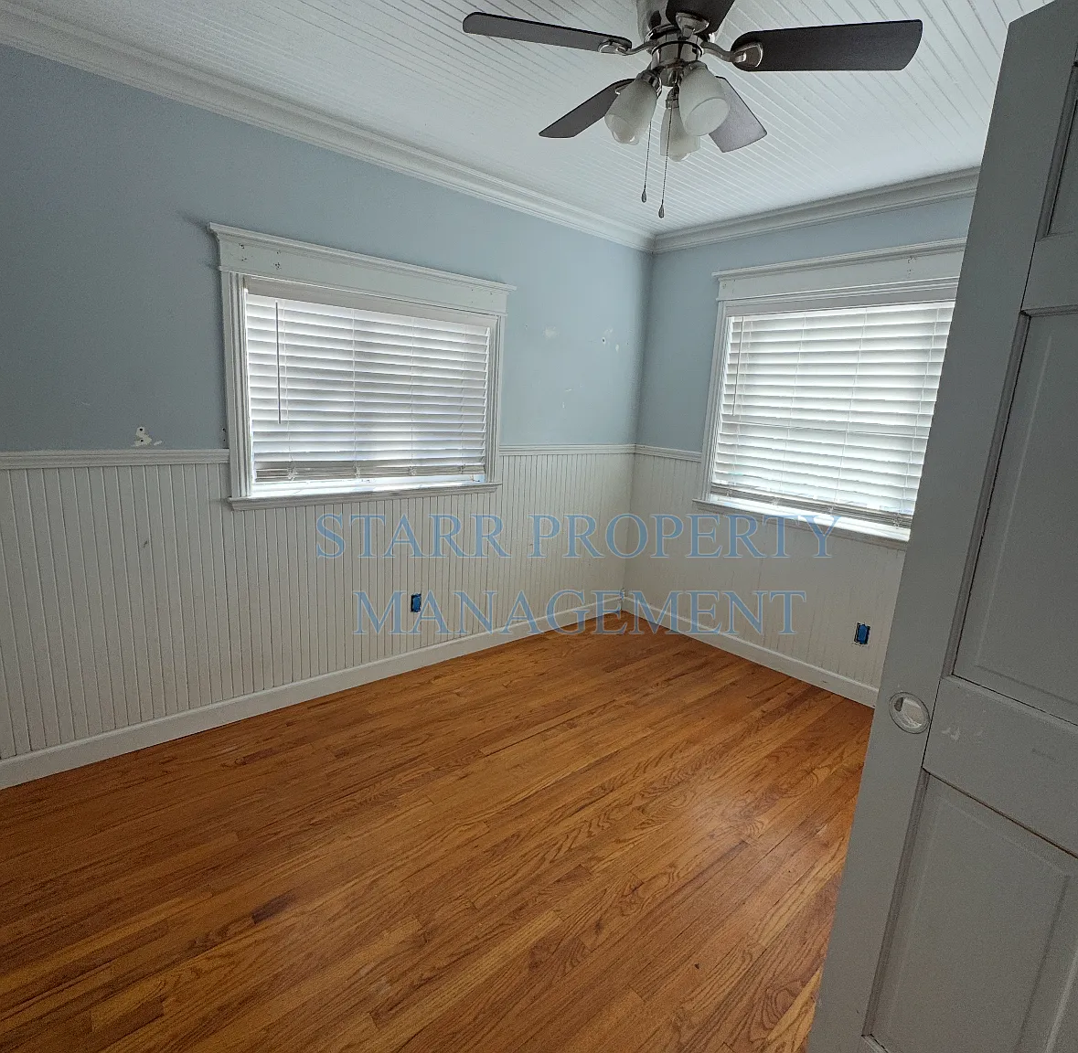 4 bed, 2.0 bath, 1300 sqft, $2,350 — Photo 2