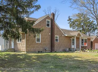 752 Cherry Ln, Brick, NJ 08723