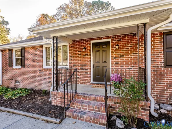 21134 Warren Ave, South Chesterfield, VA 23803