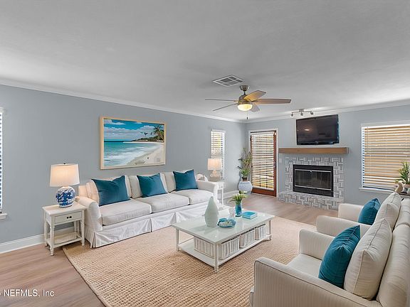 3rd image of 1692 WESTWIND Drive