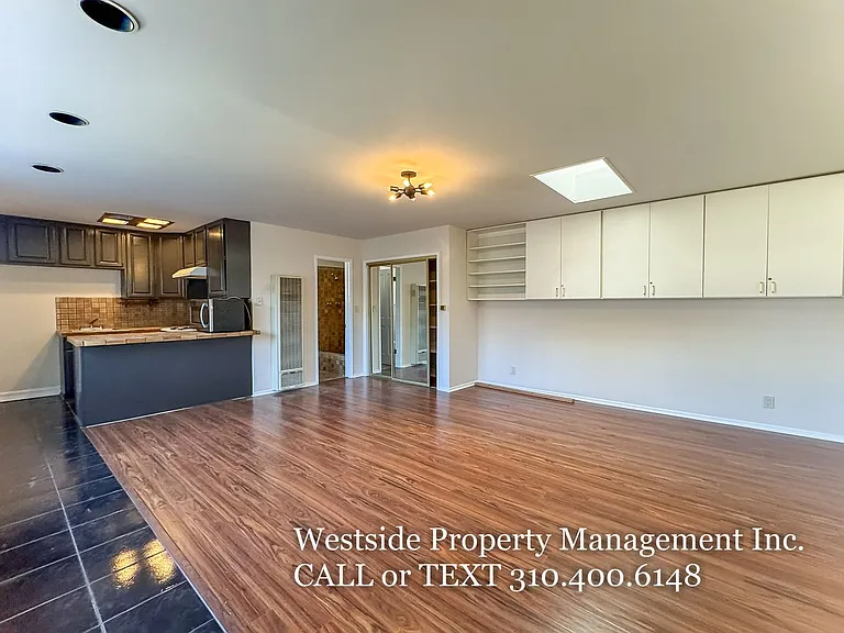 2445 22nd St — Photo 55