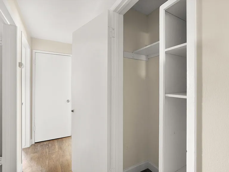 Waldorf Apartments- Riverside, CA — Photo 26