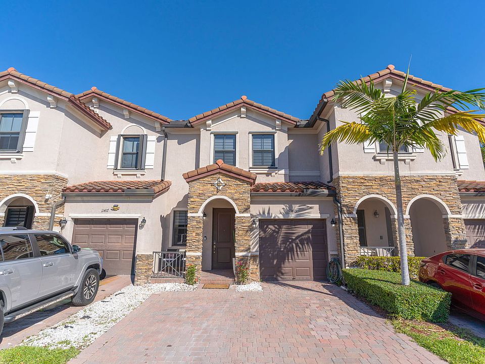 1st image of 11413 SW 252nd St
