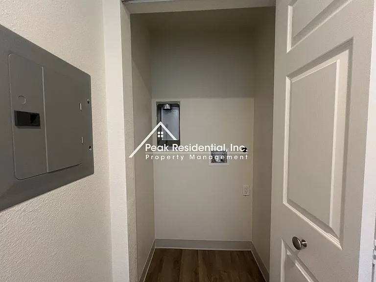 Gardenside Apartments — Photo 27