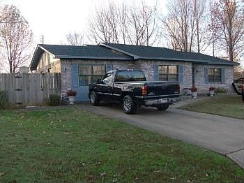 1st image of 1808 S Verona Ave