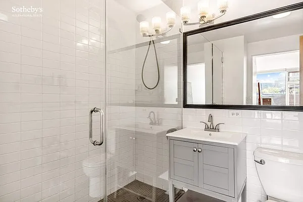 Sold by Sotheby's International Realty | media 7