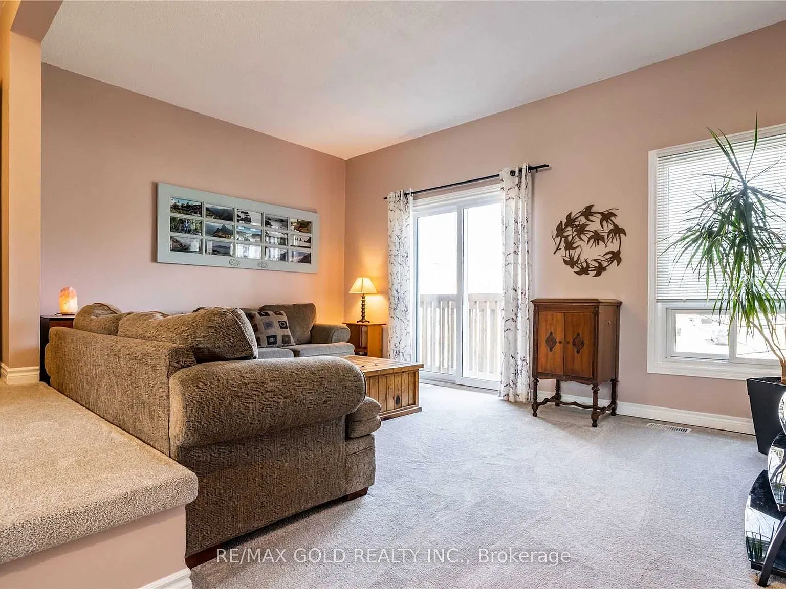 4 bed, $2,699 — Photo 3