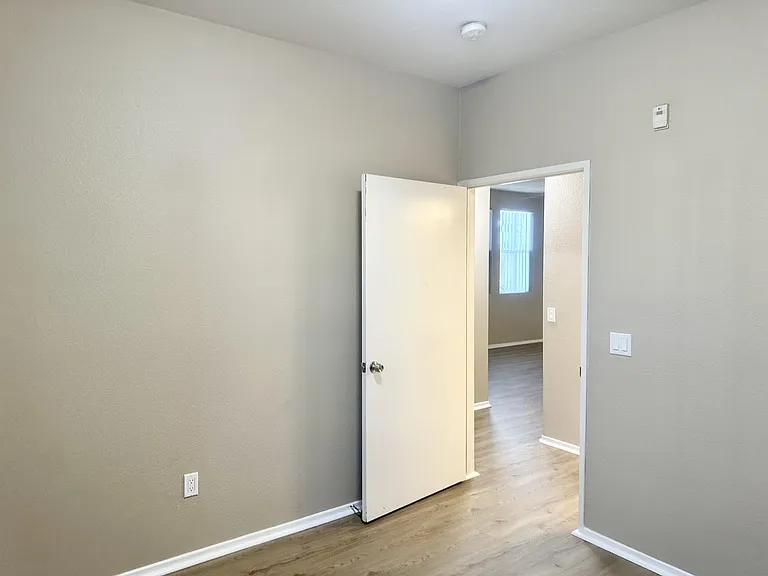 1710 Paseo Aurora — Photo 9
