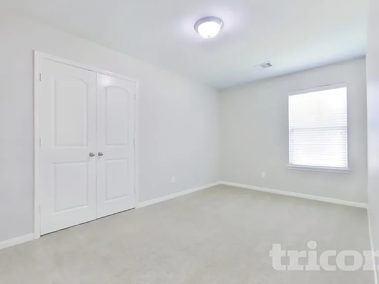 2437 Regatta Ln — Photo 16
