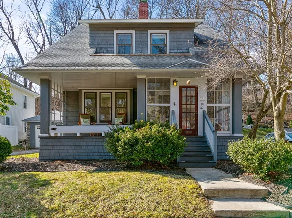 35 Richmond Ave, Worcester, MA 01602