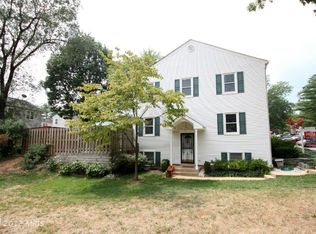 5444 Lighthouse Ln, Burke, VA 22015