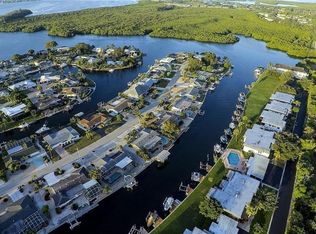 10327 Waterbird Way #9, Bradenton, FL 34209