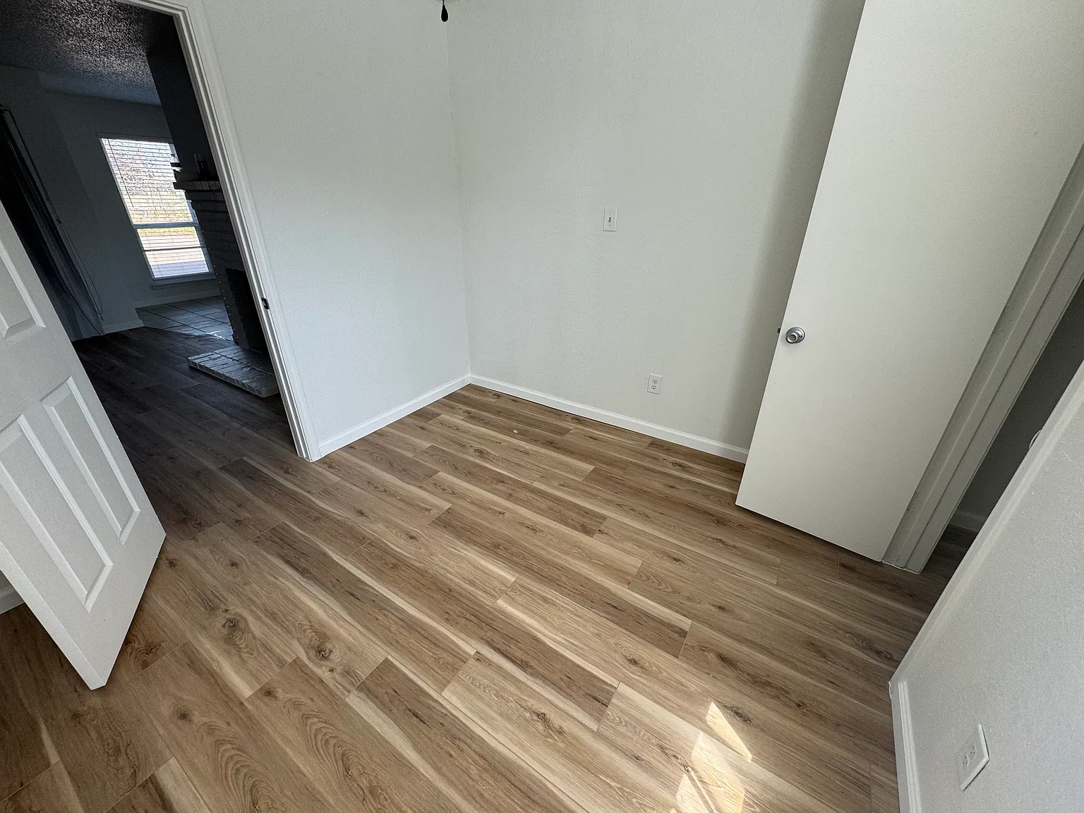2 bed, 750 sqft, $1,250 — Photo 4