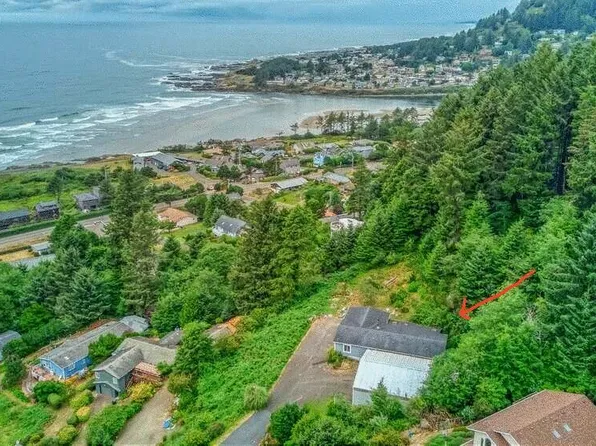 123 Greenhill Dr, Yachats, OR 97498