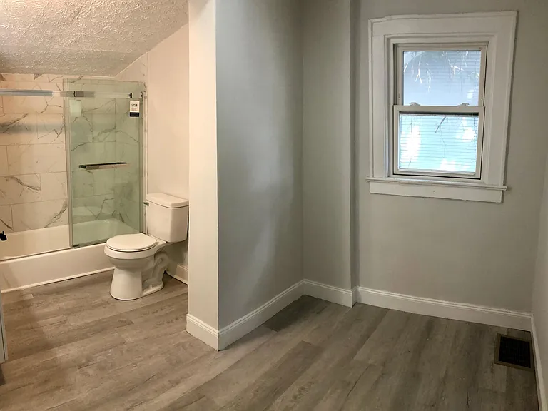 717 Wager St — Photo 17