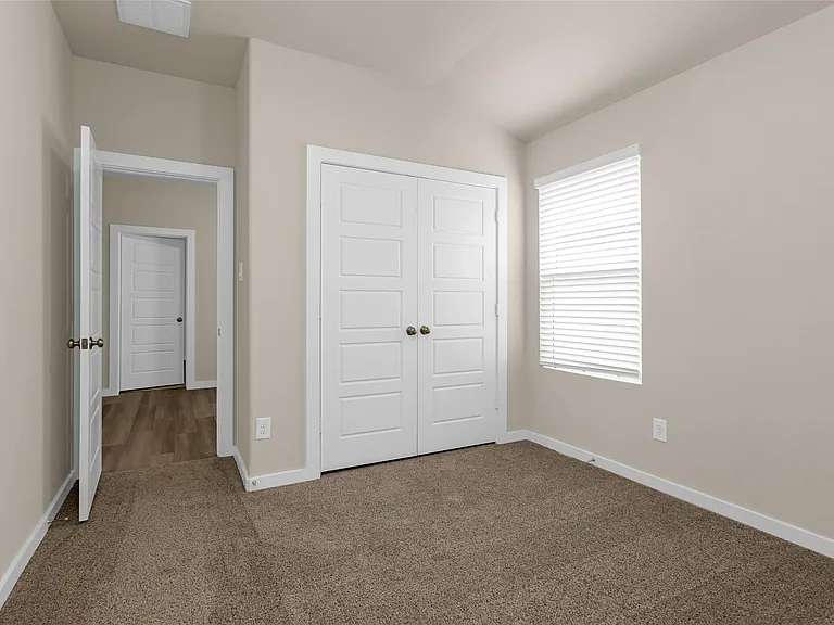 18095 Martin Pines Dr — Photo 22