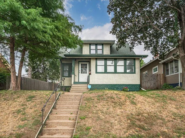 843 Ivy Ave E, Saint Paul, MN 55106