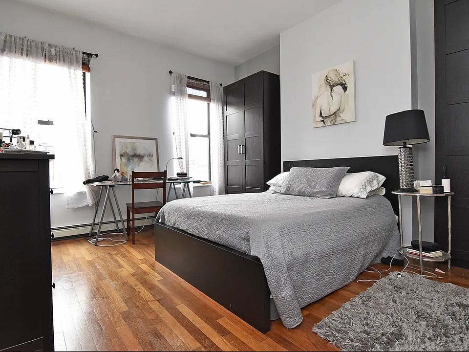 1st image of 170 Allen St APT 3B