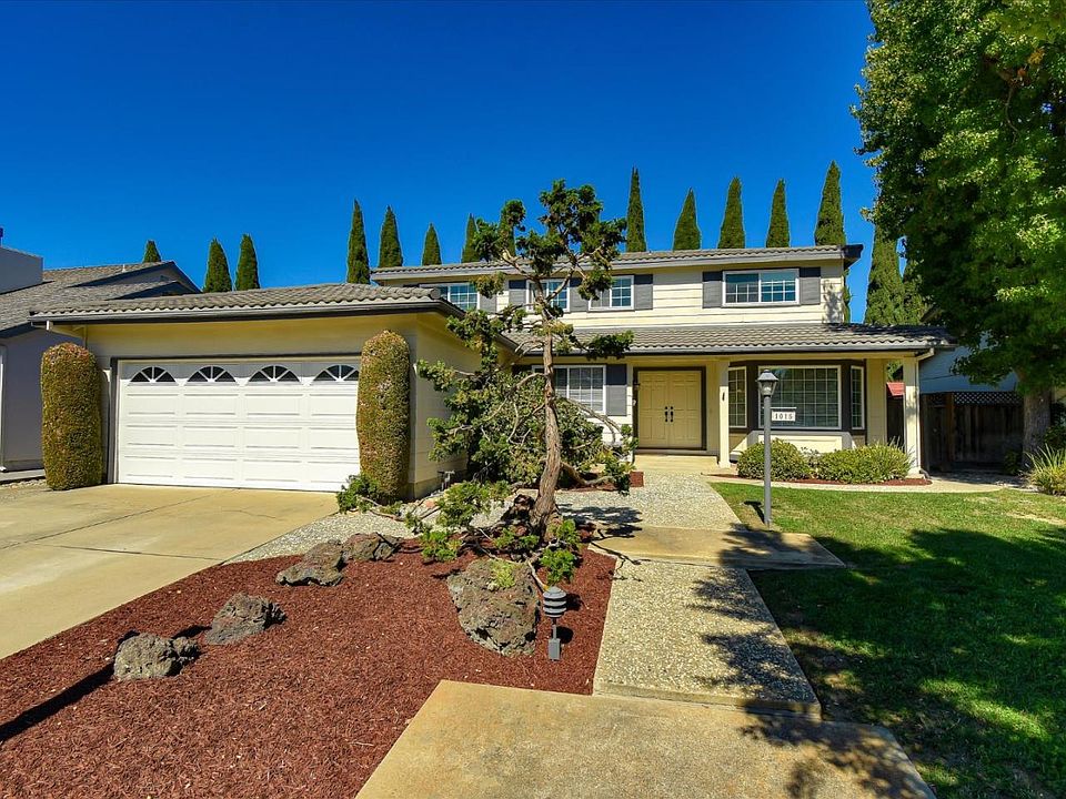 1st image of 1015 Lupine Dr