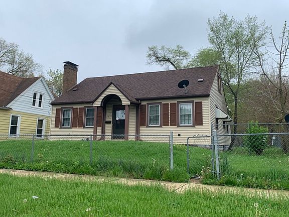 2nd image of 2220 W Millman St