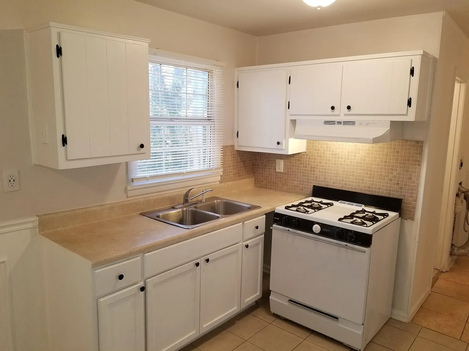 1822 Giben Road SW - 1 — Photo 4