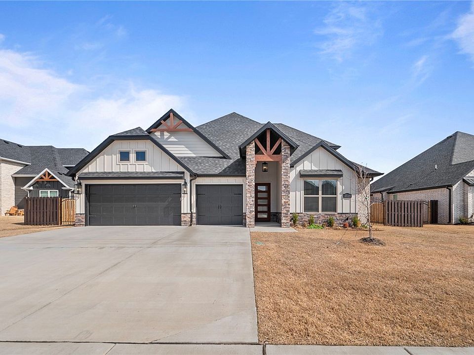 1st image of 1110 Montieri Dr