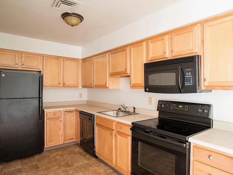 Indian Brook Apartments — Photo 8
