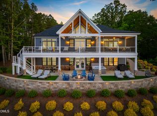 112 Holt Cir, Littleton, NC 27850