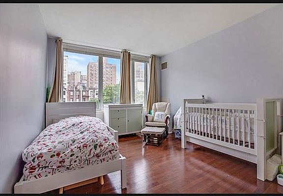 5th image of 225 E 34th St APT 5C