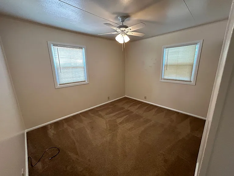 1201 E Cheyenne Rd — Photo 13