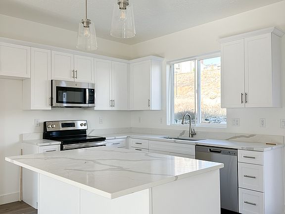 3rd image of 2202 W Cape Fox Way #217