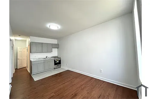 1139 Clarkson Ave #2 Photo 1