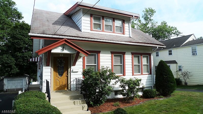 1st image of 28 Birch St