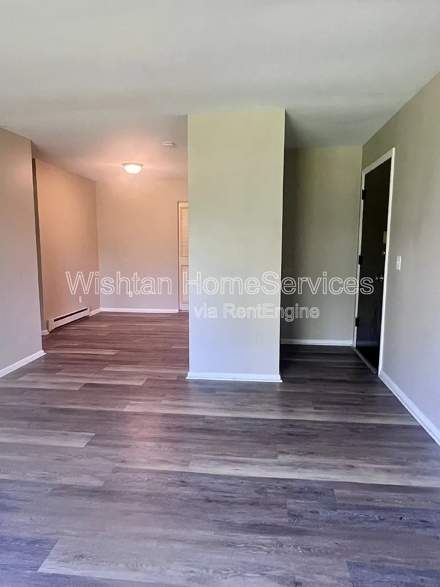 Building Photo - 220 Charleston Blvd #3