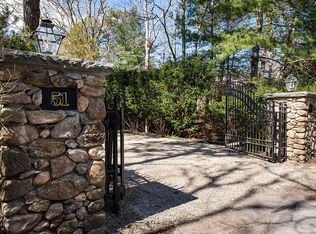 51 Sunset Pt, Osterville, MA 02655