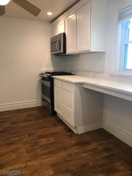 2 bed, 700 sqft, $1,700 — Photo 4