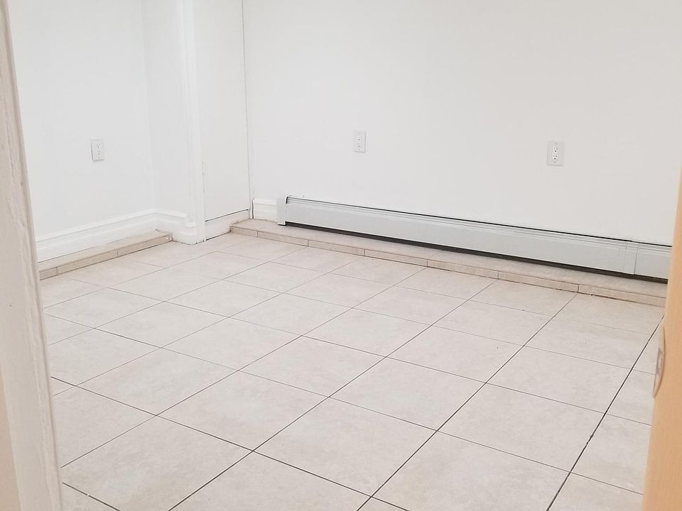 1st image of 19823 Hillside Ave #0