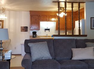 1043 Marvelle Ln APT A10, Green Bay, WI 54304